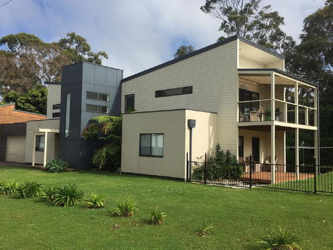 Paradise By The Bay - Accommodation Gold Coast 0