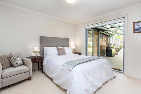 Paris On Maroondah - Accommodation Gold Coast 3
