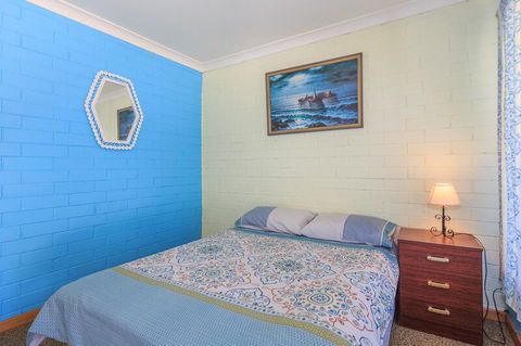 Peaceful Bay Chalet 9 - Accommodation Gold Coast 1