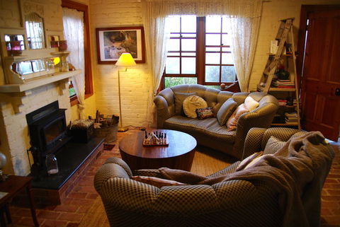 Pear Tree Hollow - Gold Coast 4U 1