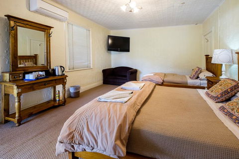 Peel Inn Nundle - Gold Coast 4U 2