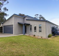 Pelican House - Gold Coast 4U
