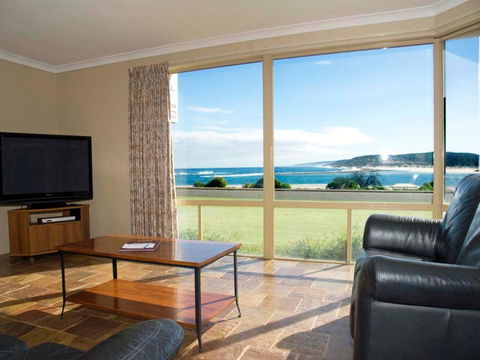 Pelican Shore Oceanfront Villa 6 - Gold Coast 4U 0