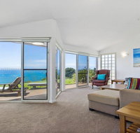 Penguin Head Retreat - fabulous views - Accommodation Gold Coast