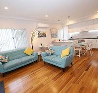 Perth Beachside Holiday House - Gold Coast 4U