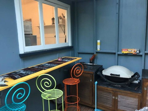 Pet Friendly Duplex In The Heart Of Palm Beach - Accommodation Gold Coast 2
