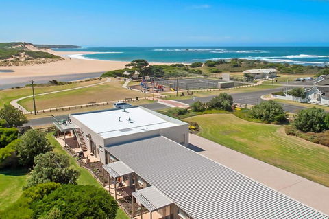 Peterborough House Motel - Accommodation Gold Coast 3