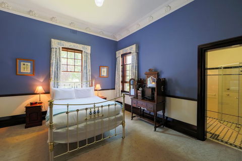 Petersons Armidale Winery And Guesthouse - Gold Coast 4U 2