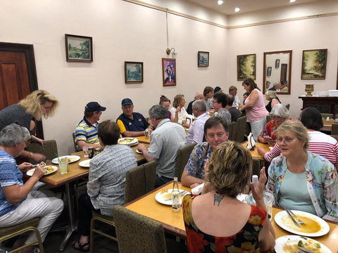 Pingelly Hotel - Gold Coast 4U 1