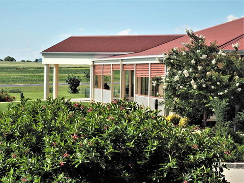 Pittsworth Motor Inn - 1 Gold Coast 2