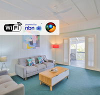 Pleasant Place to stay near the Park  FREE WiFi - Gold Coast 4U