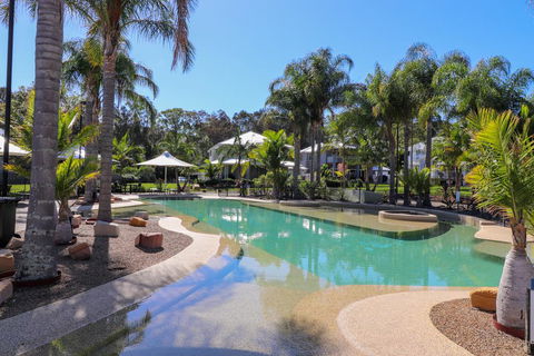Plover Deluxe Resort Villa - Gold Coast 4U 2