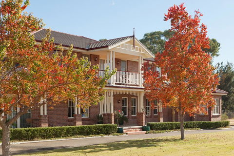 Plumes On The Green Boutique Bed & Breakfast - Gold Coast 4U 3