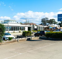 Plumpton hotel - Accommodation Gold Coast