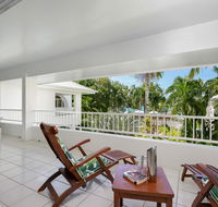 Poolside Apt in Alamanda Beachfront Resort 88 - Accommodation Gold Coast