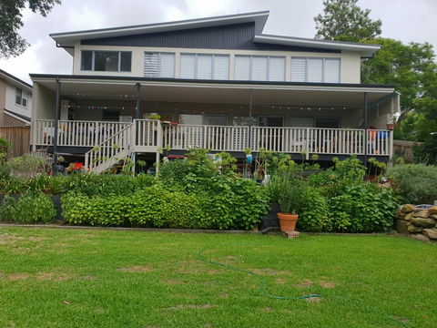 Poppies House - Gold Coast 4U 0