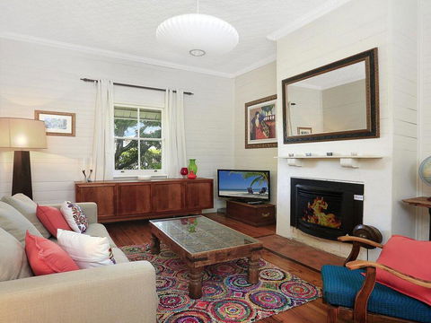 Poppy Cottage-delightful Pet Friendly Weatherboard - Accommodation Gold Coast 2
