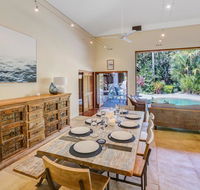 Poppy's Retreat Palm Cove - Accommodation Gold Coast