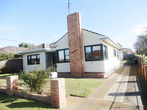 Port Life Beach House - Gold Coast 4U 0