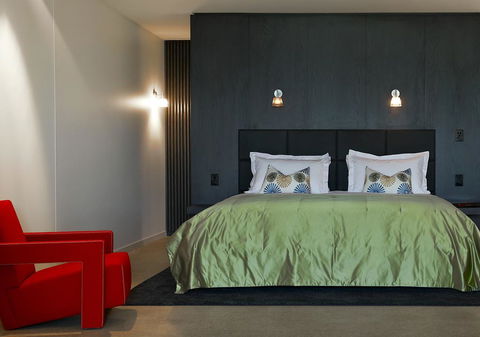 Port Phillip Estate - Accommodation Gold Coast 0