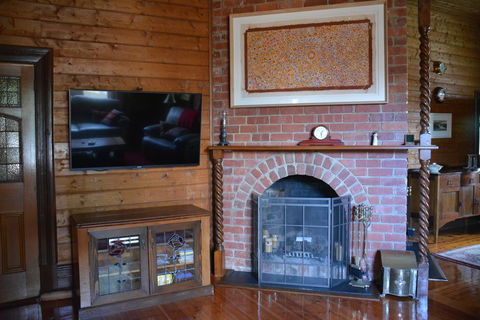 Portarlington Vicarage - 1 Gold Coast 1