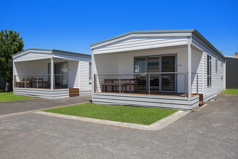 Portland Holiday Village - Gold Coast 4U 1