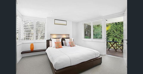 Poseidon Villa At Balmoral Beach - Gold Coast 4U 1