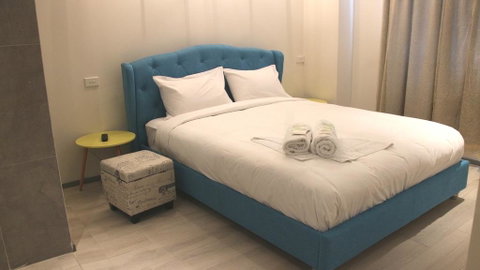 Posh Hotel - Accommodation Gold Coast 3