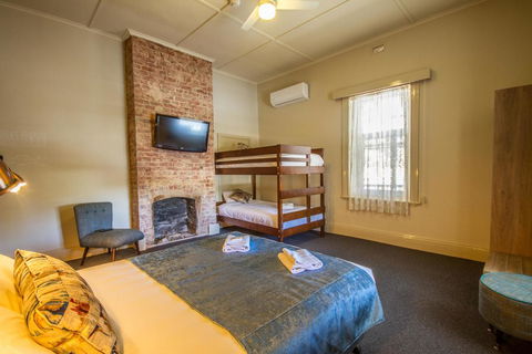 Pretoria Hotel - Gold Coast 4U 2