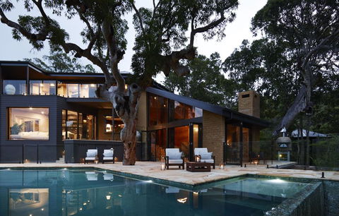 Pretty Beach House - Gold Coast 4U 1