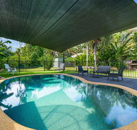 Private Pool Big Backyard Aircon - Paradise - Accommodation Gold Coast