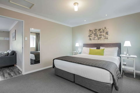 Quality Apartments Banksia Gardens - Accommodation Gold Coast 2