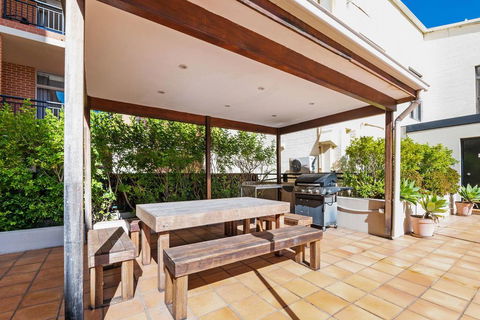 Quality Apartments Camperdown - Accommodation Gold Coast 3