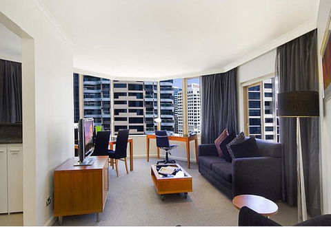 Quay West 1908 - Accommodation Gold Coast 1