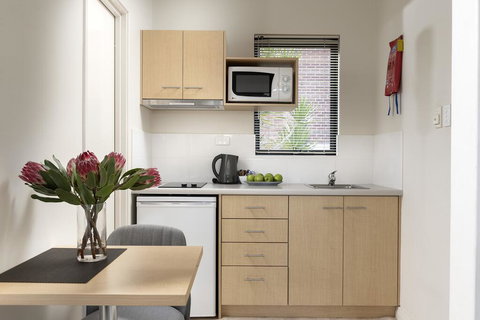 Quest Bunbury - 1 Gold Coast 2