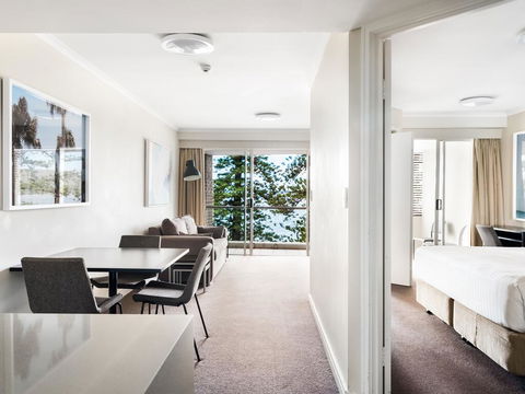 Quest Manly - Gold Coast 4U 3