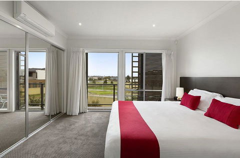 Quest Sanctuary Lakes - Gold Coast 4U 2