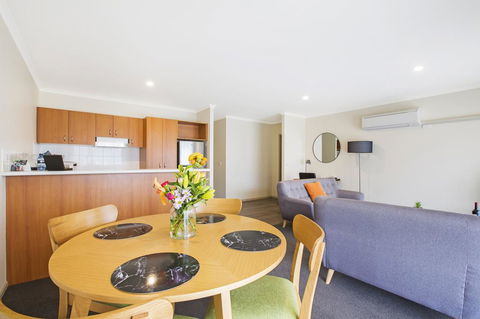 Quest Tamworth - Gold Coast 4U 3