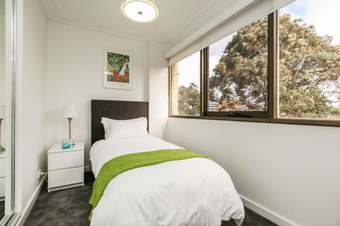 Quiet Comfort In South Yarra - Accommodation Gold Coast 1