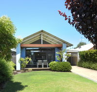 Quiet Cottage - Gold Coast 4U