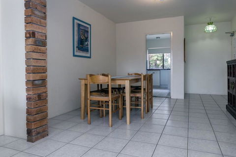Radburn, Unit 3, 17 Ondine Close - Accommodation Gold Coast 3