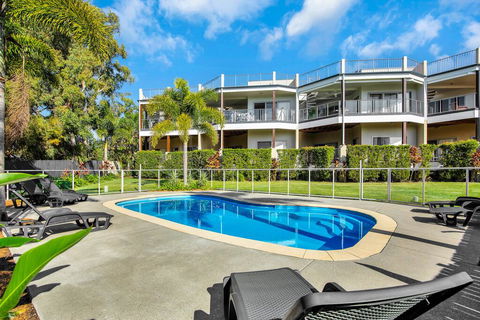 Rainbow Towers 2 - Rainbow Beach, High On The Hill, Panoramic Views, Wi-Fi - Accommodation Gold Coast 0