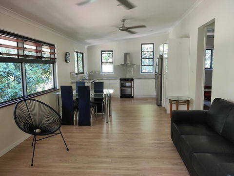 Rainforest Retreat - Gold Coast 4U 2