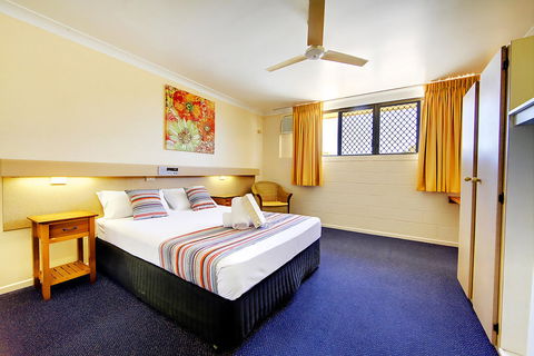 Raintree Motel - Gold Coast 4U 2