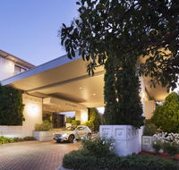 Ramada Diplomat Canberra - Gold Coast 4U
