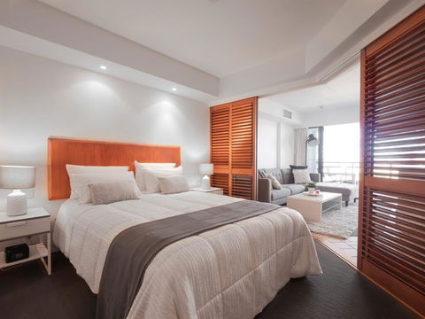 Ramada Golden Beach Unit 506 - Gold Coast 4U 0