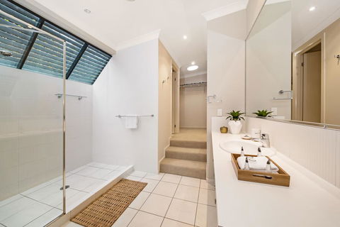 Ravensbourne Escape - Silverwood Lodge - Accommodation Gold Coast 2