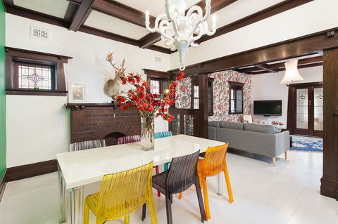 Ravenswood - Luxurious, Spacious 4 Br, Walk To Clovelly Beach - Gold Coast 4U 0