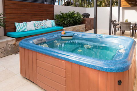 Rayner's Secret - Lennox Head - Gold Coast 4U 0