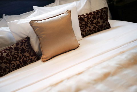 Redearth Boutique Hotel - Accommodation Gold Coast 1